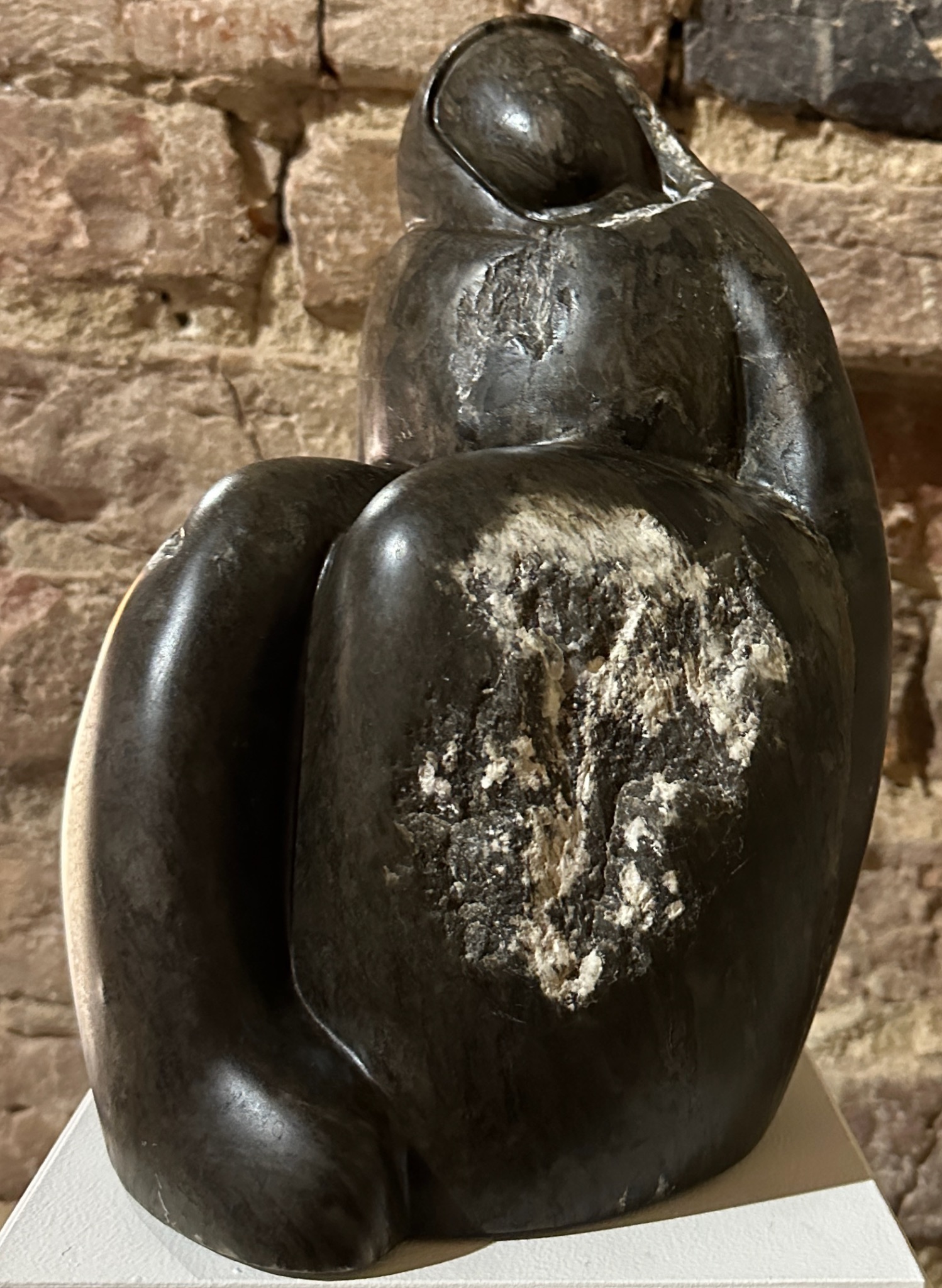 Alabaster schwarz 18x18x29 cm